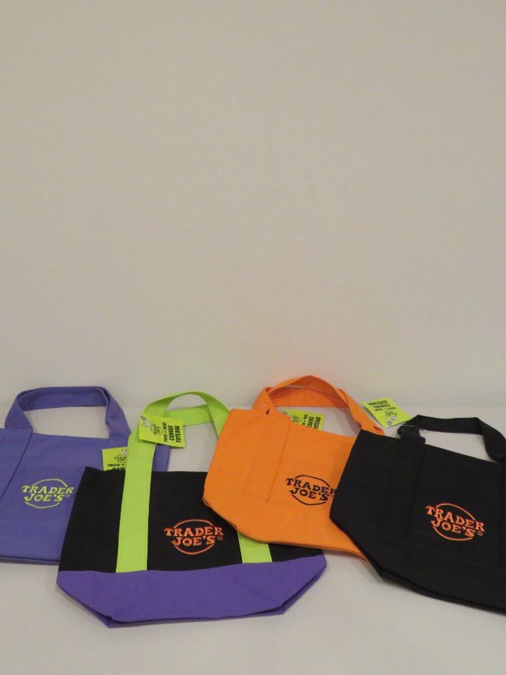 Trader Joe’s Mini Canvas Tote Bag Set 4 Halloween